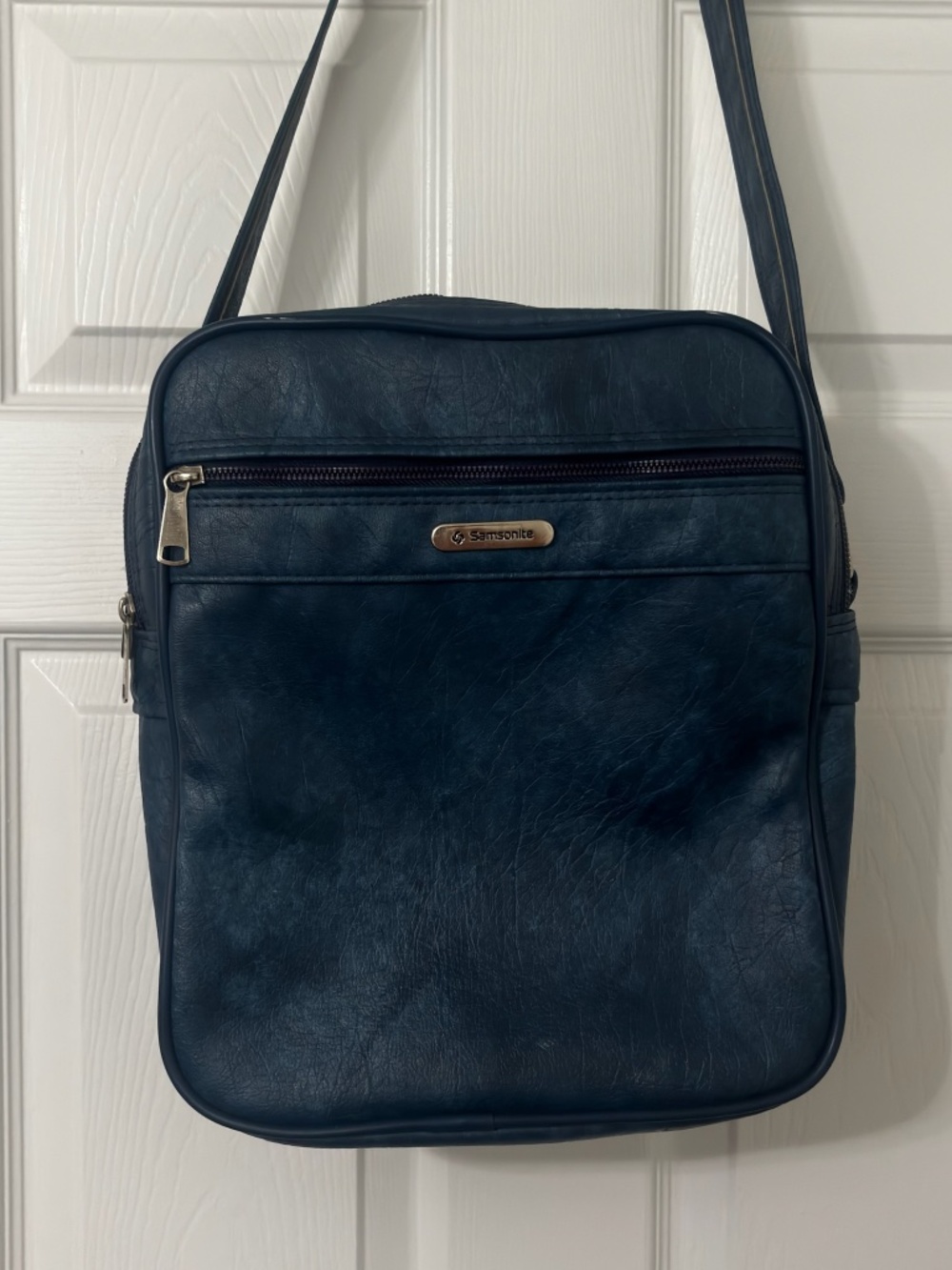 Vintage Blue Samsonite Shoulder Bag – Travel Carry-On